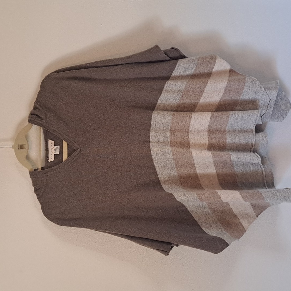 Lovestich poncho knit One Size fits most